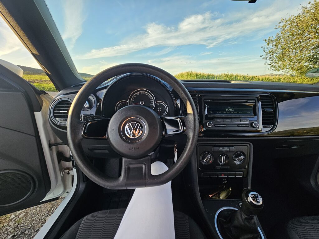 VOLKSWAGEN BEETLE 1.2 TSI 105 CV – 2014