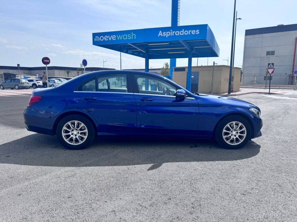 Mercedes C180